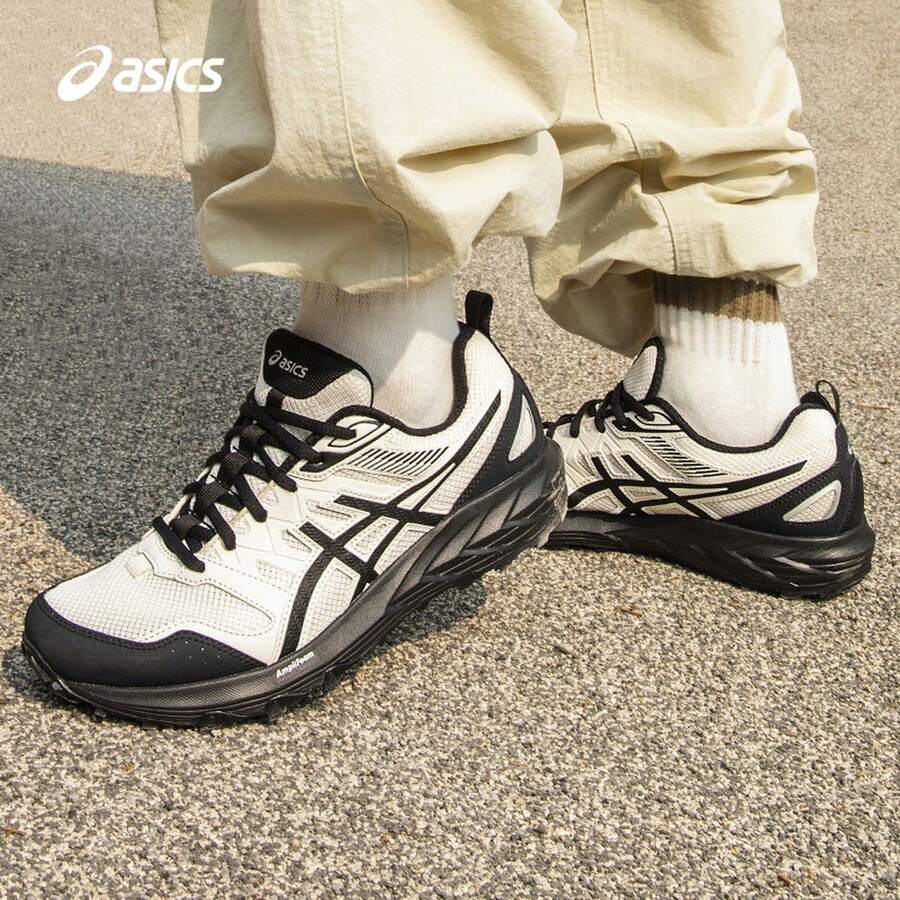 Asics Women Casual Athletic Shoes - 白色/黑色 - 查看 1