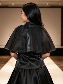 現代菲律賓風情女式襯衫上衣 1件 刺繡披肩式 Filipiniana Barong 風格上衣 - 黑色 - 查看 2