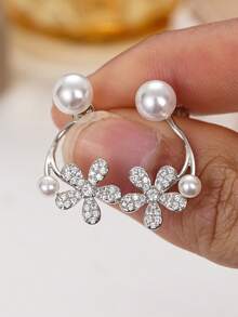 1 Pair Elegant Cubic Zirconia Earrings For Women, Wedding Engagement Party Jewelry, Valentine's Day Gift - Silver - View 4