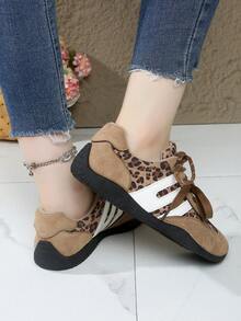 2026 Women's Flat Double Lace-Up Casual Sports Sneakers - Khaki - View 5