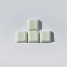 Green Ice Crack Pattern 4pcs - WASD Supplement Keys, Ceramic Keycaps, Smooth Uniform Translucent Mechanical Keyboard Keycaps Original Height - View 3