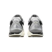Asics Women Running Shoes - 白銀色(建議拍大半號到一碼) - 查看 5