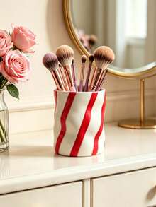 Red & White Striped And Pink & White Striped Resin Makeup Brush Holder, Decorative Cosmetic Storage Box For Vanity, Cute Makeup Brush And Pen Cup, Desktop Organizer For Makeup Brushes And Office Supplies, Elegant Makeup Brush Holder, Ideal For Girls, Students And Creative Decor Design (No Power Required) - Multicolor - View 3