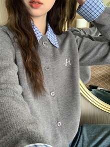2-In-1 Plaid Patchwork Letter Embroidery Knit Cardigan - Grey - View 3
