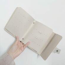 皮革耳環分層珠寶收納書,PU皮革珠寶收納袋,耳環與戒指小收納包,書本設計耳環架,多功能大容量展示耳環項鍊收納盒,防氧化項鍊架,珠寶盒-便攜旅行珠寶盒附安全扣,適用於耳釘、耳圈與垂墜耳環,防水,女孩禮物耳環收納盒,可捲起折疊珠寶盒 - 彩色 - 查看 12