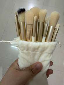 13pcs Makeup Brush Set, Soft & Fluffy, Professional Foundation Brush, Powder Brush, Eyeshadow Blending Brush, Makeup Tools Kit With Makeup Bag & Makeup Sponge, Suitable For Beginners, Random Color - White - View 7