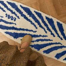 1pc Surfboard Shaped Rug, Y2K Style Soft Non-Slip Floor Mat, Suitable For Living Room, Bedroom, Entryway, Also Suitable For Room Decor, Living Room Carpet, Bedroom Carpet, Halloween Decoration - A - View 3