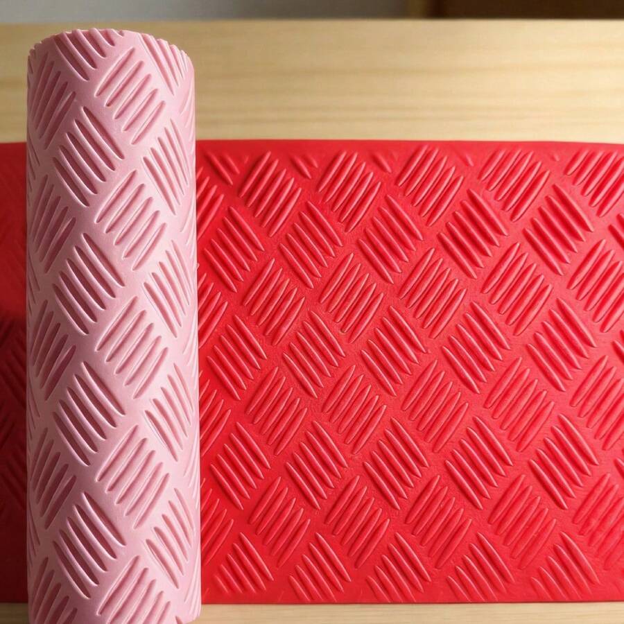 Rouleau à texture d'argile à motif de lignes obliques courtes – Outil DIY pour argile polymère, fondant – Fabriqué en PLA, durable – Rayures diagonales 3D & rainures fines – Impression profonde, antidérapant, facile à nettoyer – Idéal pour les carreaux modernes, l'art géométrique, les débutants & les professionnels - Rose à rayures courtes - Voir 1