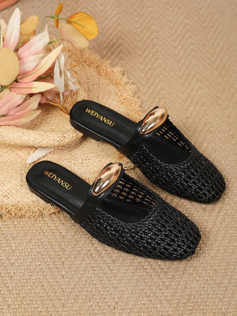2026 Nouvelles chaussures style vacances bohème ajourées tressées artificielles respirantes à bride croisée avec boucle métallique, chaussures femme style mariage occidental décontracté ajourées à semelle plate souple grande taille, chaussures plates décontractées confortables élégantes à bande élastique perforée, légères, respirantes, convenant pour le quotidien, les courses, le bureau, la plage, le ballet et autres occasions