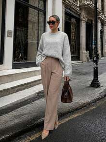 Sweater Rajut Pendek Longgar Berkerah Bulat Warna Abu-abu Muda dari Mohair, Lembut, dengan Bahu Jatuh, untuk Wanita, Musim Gugur/Musim Dingin, Gaya Minimalis Prancis, Pakaian Sehari-hari untuk Perjalanan, Atasan Lapisan Dalam - Light Grey - View 2