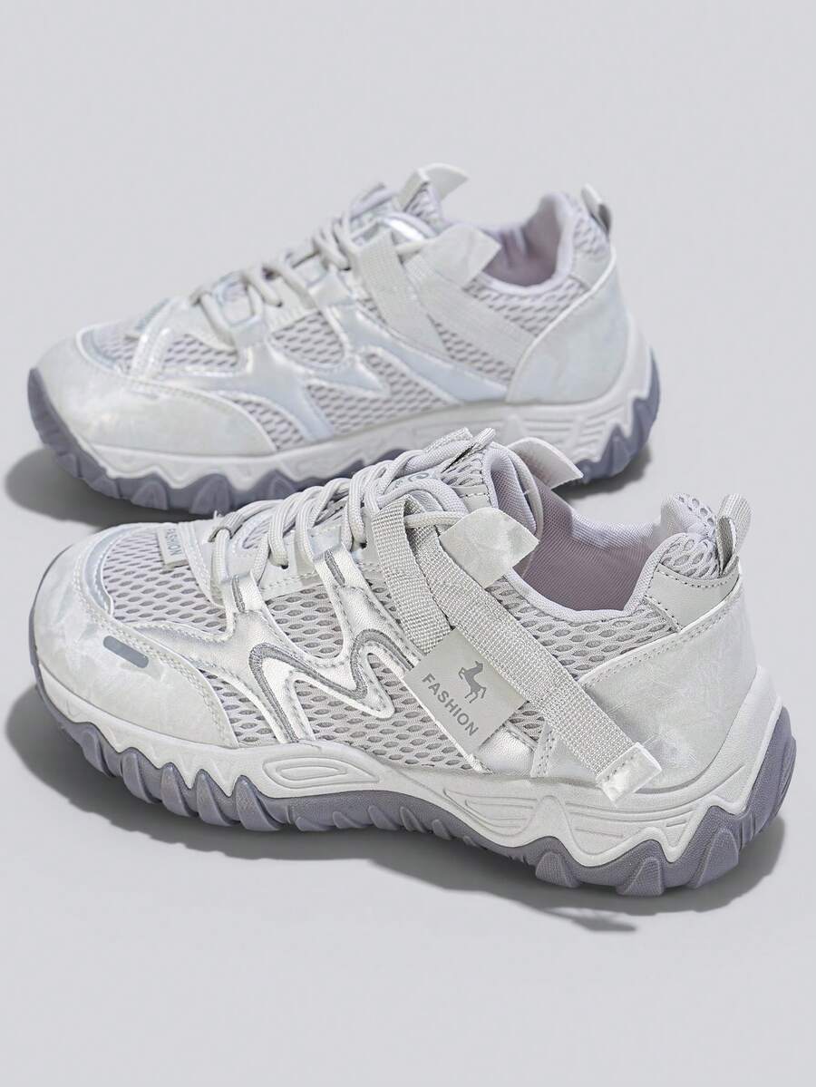 Flipark 1 Pair New Women's Casual Sports Shoes, Tennis Shoes, Preppy Style, Fashion Women's Colorblock Lace-Up Thick Sole Sneakers, Versatile Daily Commute Casual Chunky Sneakers - Light Grey - View 1