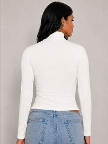 Moderna & Slim Women's Long Sleeve Turtleneck Basic Second Skin Fitted Comfortable Winter Blouse - 白色 - 查看 2