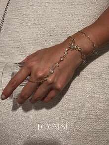 1pc Gold-Colored Stainless Steel Shiny Zirconia Linked Finger Bracelet - Yellow Gold - View 1