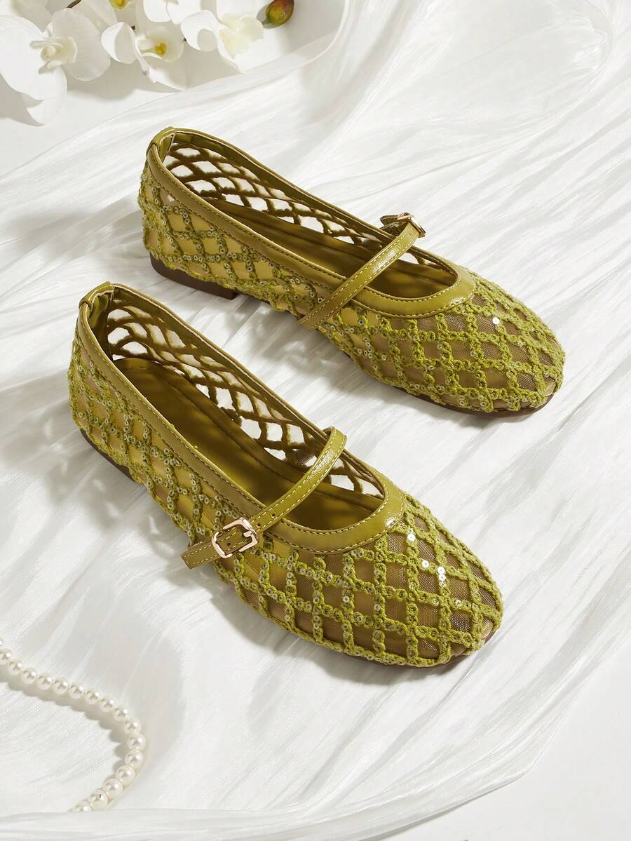 Women's Pink Round Toe Closed Toe Mesh Breathable Crochet Slip-On Flat Sandals - Olive Green - View 1