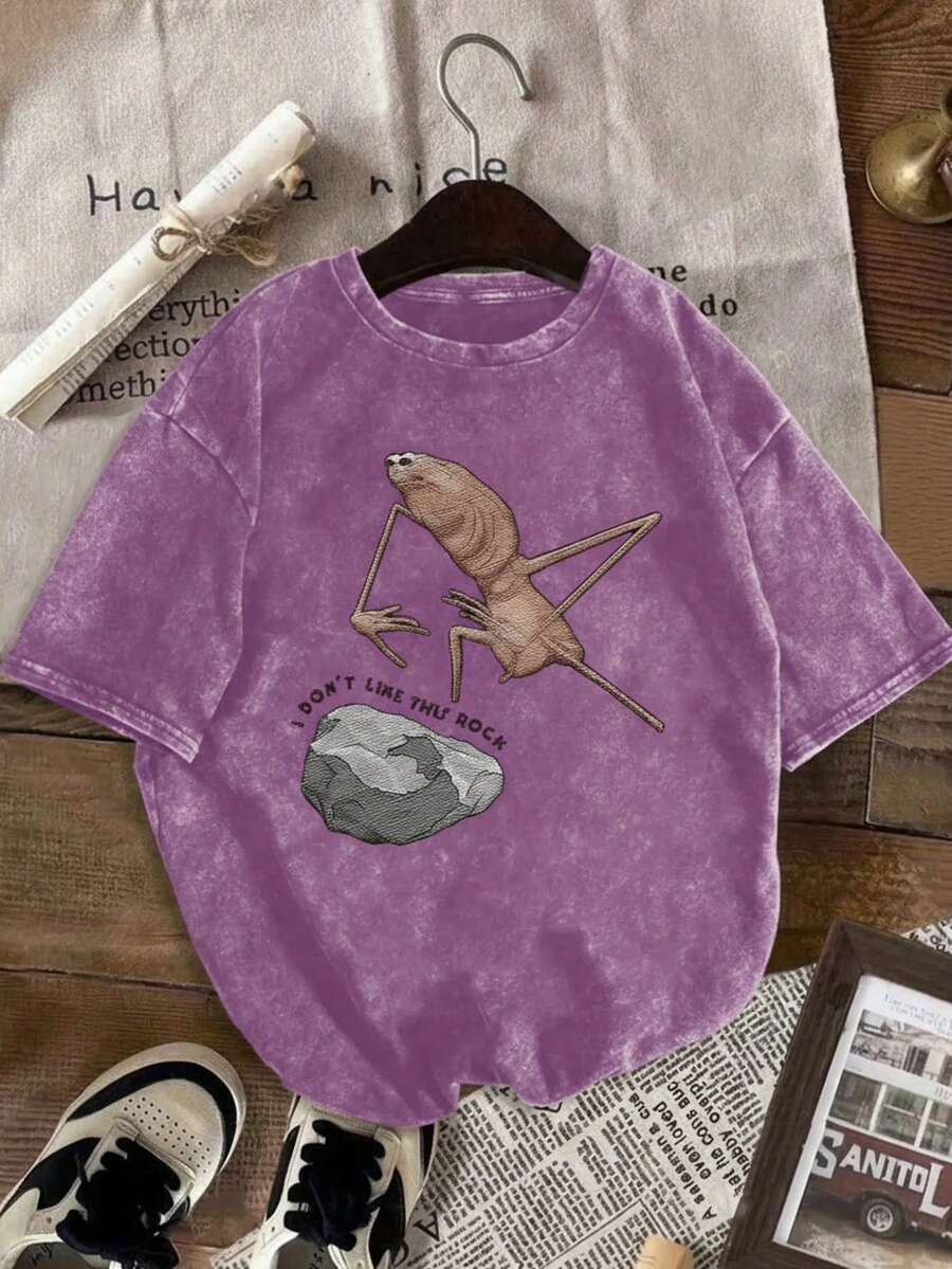 Men Shirts Marcus The Worm Retro T-Shirt - Cute Worm & Marcus Face Graphic Print, Soft Washed Vintage Short Sleeve Top, Small Round Neck Casual Summer - 淡紫色 - 查看 1
