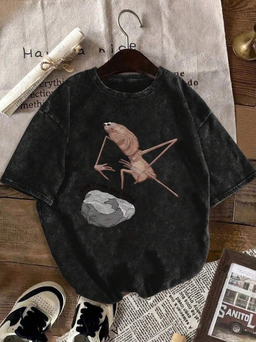 Men Shirts Marcus The Worm Retro T-Shirt - Cute Worm & Marcus Face Graphic Print, Soft Washed Vintage Short Sleeve Top, Small Round Neck Casual Summer - 黑色 - 查看 1