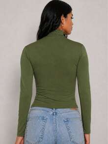 Moderna & Slim Women's Long Sleeve Turtleneck Basic Second Skin Fitted Comfortable Winter Blouse - 軍綠色 - 查看 2