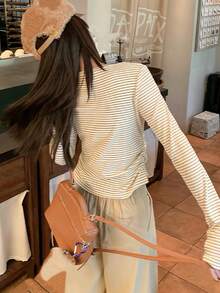 Kaos Lengan Panjang Leher Persegi Bergaris Gaya Korea 2 in 1 untuk Wanita, Ukuran Petite Slim Fit, Atasan Dalaman Pendek untuk Liburan Musim Gugur - Putih - View 6