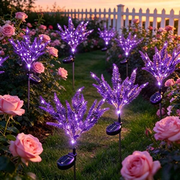 Solar-Powered Lavender Artificial Flower Lamp Outdoor Lawn Stake Light Garden, Courtyard, And Balcony Decor Mother's Day, Father's Day, And Anniversary Gift Wedding Romantic Ambience Light Purple Flower Sea