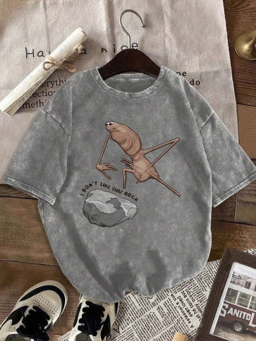 Men Shirts Marcus The Worm Retro T-Shirt - Cute Worm & Marcus Face Graphic Print, Soft Washed Vintage Short Sleeve Top, Small Round Neck Casual Summer - 灰色 - 查看 1