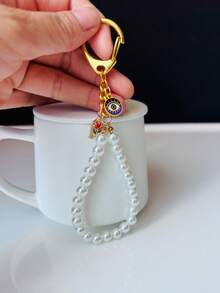 French Style Pearl Wrist Keyring Retro Metal Pendant Ladies Bag Accessory Starry Print Elegant Zinc Alloy Keychain All Year - Elegant - View 4