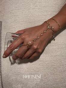 1pc Gold-Colored Stainless Steel Shiny Zirconia Linked Finger Bracelet - Yellow Gold - View 2