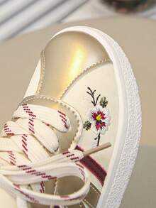 Elegant Kids' Vintage Flat Skate Shoes With Durable Anti-Slip Outsole - Gold - View 7