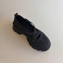Retro Round-Toe Mary Jane Shoes, Thick Platform Sole, Versatile, Criss-Cross Straps, Soft Leather, Ballerina Style, Small Leather Shoes - Black - View 6
