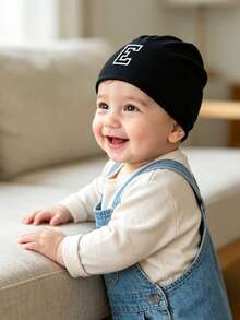 1pc Cute Alphabet Baby Beanie Hat, Soft Stretchy Infant Skull Cap With Chenille Letter Patch, Personalized Newborn Hat, Baby Girls Boys Daily Wear - Black - View 4