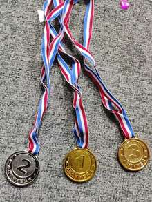3/6/15pcs Gold/Silver/Bronze Medals, Holiday Party Interactive Game Medals, Champion/Runner-Up/Third Place Medals, Sports Event Medals, Suitable For Games, Celebrations, Winner Props, Classroom Rewards, Sports Competitions, Athletic Events, Party Favors, School Sports Activities And Family Gatherings, Durable And Versatile, Perfect Choice For Sports Accessories, Talent Shows, Spelling Bees, Birthday Party Gifts, Group Activities, Basketball Games, Soccer Games, Boys Gifts, Women Gifts - Multicolor - View 8
