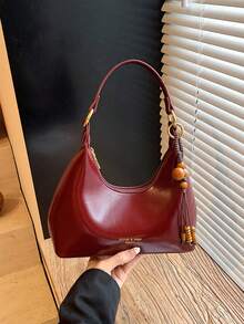 Elegant Retro Exquisite Gentle Atmosphere Crescent Bag With Gourd Pendant Design, Simple And Stylish, Personalized And Niche Design Sense Shoulder Bag - Red - View 11