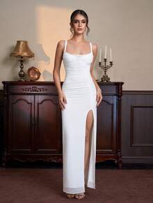 PARTHEA Gaun Maxi Wanita Elegan Putih dengan Tali Bahu Tipis, Leher Persegi, Detail Kerut, Belahan Tinggi, Gaun Pesta Malam Panjang yang Pas di Badan - Putih - View 1