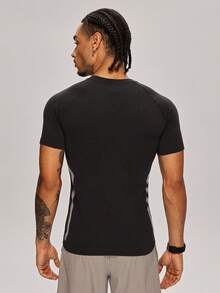 MASKERT Men's Athletic Fitted T-Shirt, Perfect For Running, Fitness, Hiking, Road Cycling, Outdoor Exploration And Training - Black - View 6