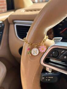 Elegant Letter Car Steering Wheel Pendant, Gold-Plated Chain With Tulip And Daisy Charms, Car Interior Decoration, Car Accessories, Travel Companion - Steering Wheel Decorative Chain - View 7