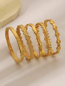 1pc Fashion Stainless Steel Chain Flower Bracelet, Unique Niche Design, Suitable For Daily Wear And Party Events - Gold - View 3