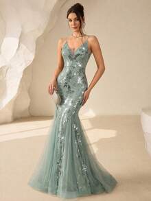 XUCTHHC Sexy V-Neck Spaghetti Strap Sequin Contrast Mesh Mermaid Hem Party Dress, Elegant Evening Gown. Fall Wedding - Mint Green - View 1