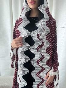 Jubah Panjang Bergaya Elegan dengan Motif Polkadot Merah dari Kain Chiffon, Jubah Panjang Bergaya Patchwork dengan Hiasan Renda Bergelombang (Termasuk Jilbab), Cocok untuk Festival dan Pakaian Musim Gugur - Merah - View 4