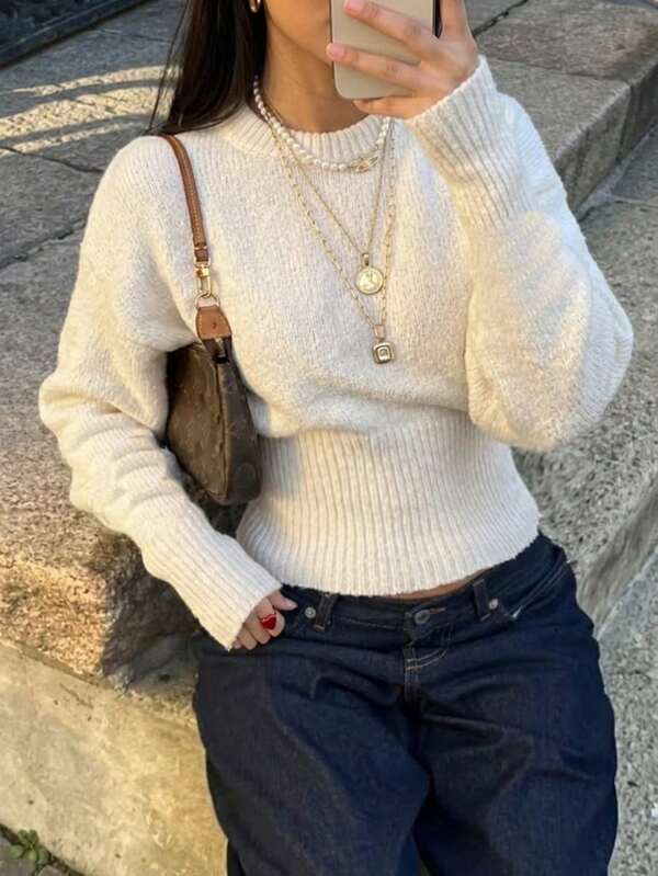 Suéter corto blanco cómodo para mujer, punto acanalado de elasticidad media, manga larga con hombros caídos, cuello redondo, adecuado para uso casual de otoño