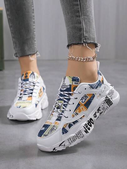 Women's Retro Newspaper Graffiti Patchwork Chunky Sneakers, Colorblock Print Thick Sole Casual Sneakers, Personalized Street Style Lace-Up Sports Shoes