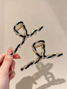 女款極簡金屬時尚髮夾 大號百搭約會髮夾 優雅高級髮爪 髮飾 時尚裝飾 女用髮飾 髮型造型工具 美容配件 女用捲髮髮飾 秋季 旅行 髮型造型工具 女用配件 髮飾 秋季 髮型造型工具 美容配件 禮物 旅行 成人禮物髮飾 女用禮物靈感 美容 女用禮物 優雅髮爪夾 夏季穿搭 - 彩色 - 查看 17
