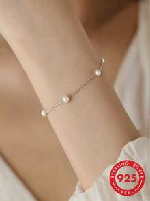 1 Stück S925 Sterling Silber französischer Stil Perlenarmband, elegantes Design mit ästhetischem Flair, vielseitiges Handgelenkaccessoire für Lässig, Einkaufen, Party, Reisen, geeignet als Geschenk für beste Freunde, exquisites zeitloses Nischenprodukt für den täglichen Gebrauch, Urlaubsgeschenk - Perle - Übersicht 4