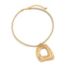 1pc Vintage European & American Style Twisted Rope Thick Chain Necklace, Asymmetrical Hollow Square Geometric Pendant, Lightweight Luxury Long Collarbone Chain - Necklace - View 9