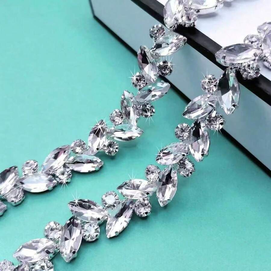 سلسلة أحجار الراين اللامعة 5 مم/1 مم بزينة غراء ساخن عالي اللمعان، مناسبة لديكور حفلات الزفاف وملابس العروس، الملابس والأحذية والقبعات والإكسسوارات - فضي - مشاهدة 1