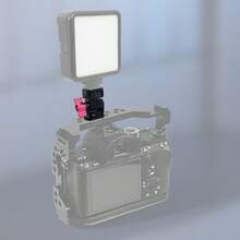 Soporte de Montaje para Monitor con Cabezal de Trípode y Adaptador de Tornillo 1/4" con Zapata Fría para Montar Cámara, Monitor, Flash, Micrófono, Luz de Relleno LED, DV, DSLR - Ver 9