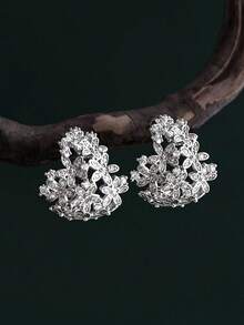1 Pair Fashion Cubic Zirconia Flower Copper Hoop Earrings Suitable For Women's Daily Wear And Gatherings - Silver - View 6