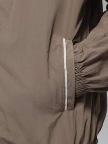 Jordan Men's AS BRK LTWT GFX SHELL JKT Woven Hoodless Jacket II5319-040 - Khaki - View 5