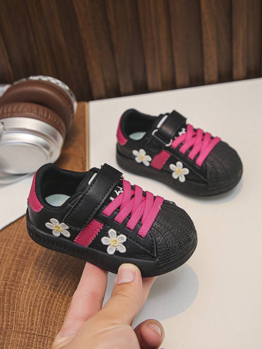 Black & White Infant Shell Toe Sports Shoes - Non-Slip Soft Sole