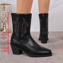 Women's Retro 2026 New Embroidered Western Boots, Chunky Heel, Pointed Toe, Back Zipper, Fashion Ankle Boots For Outdoor Wear - Black - View 7