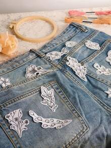 72件組成人初學者刺繡入門套裝，預印野花與葉片水溶性襯布圖案，含刺繡框、刺繡線、刺繡針與工具 - 多色 - 查看 7