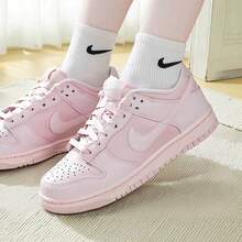 Nike 大童 DUNK 透氣經典休閒防滑耐穿低筒滑板鞋 - 粉色 - 查看 2